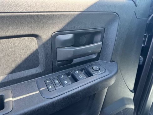 Used 2025 RAM 2500 Tradesman AWD/4WD image 3