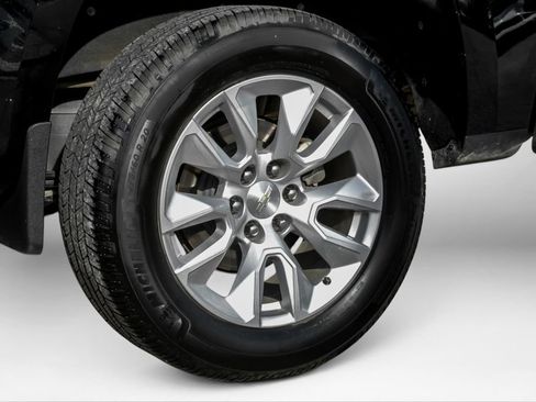 Used 2020 Chevrolet Silverado 1500 Custom w/ Custom Value Package RWD image 73