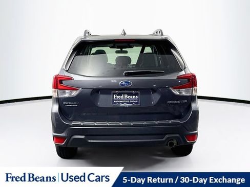 Used 2022 Subaru Forester Limited AWD/4WD image 7