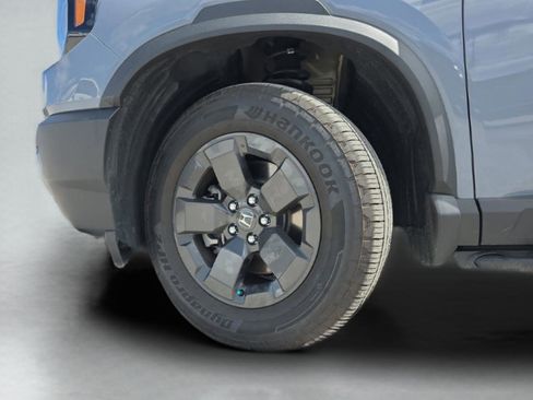 Used 2026 Honda Passport RTL image 40