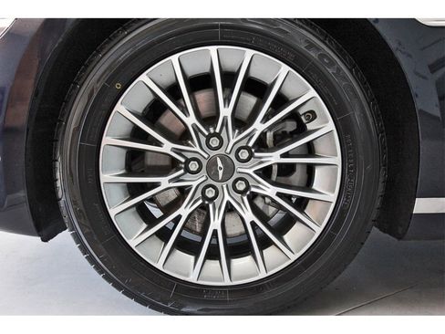 Used 2023 Genesis G80 2.5T image 29