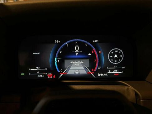 Used 2024 Lexus GX 550 w/ Accessory Package (31) image 19