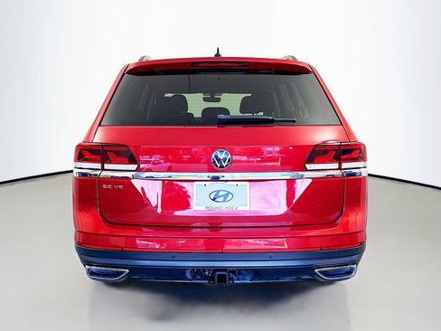 Used 2023 Volkswagen Atlas SE w/ Black Wheel Package FWD image 6