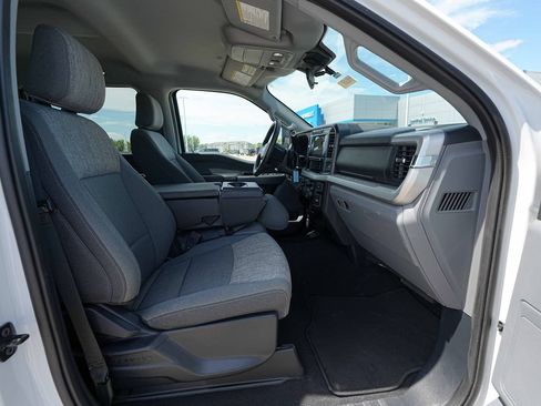 Used 2025 Ford F250 XLT AWD/4WD image 21
