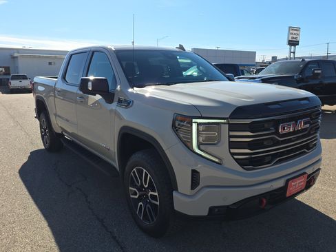 New 2026 GMC Sierra 1500 AT4 w/ AT4 Premium Package image 2