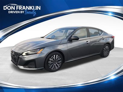 Used 2024 Nissan Altima 2.5 SV