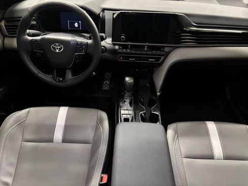 Certified 2025 Toyota Camry SE w/ Convenience Package FWD image 11