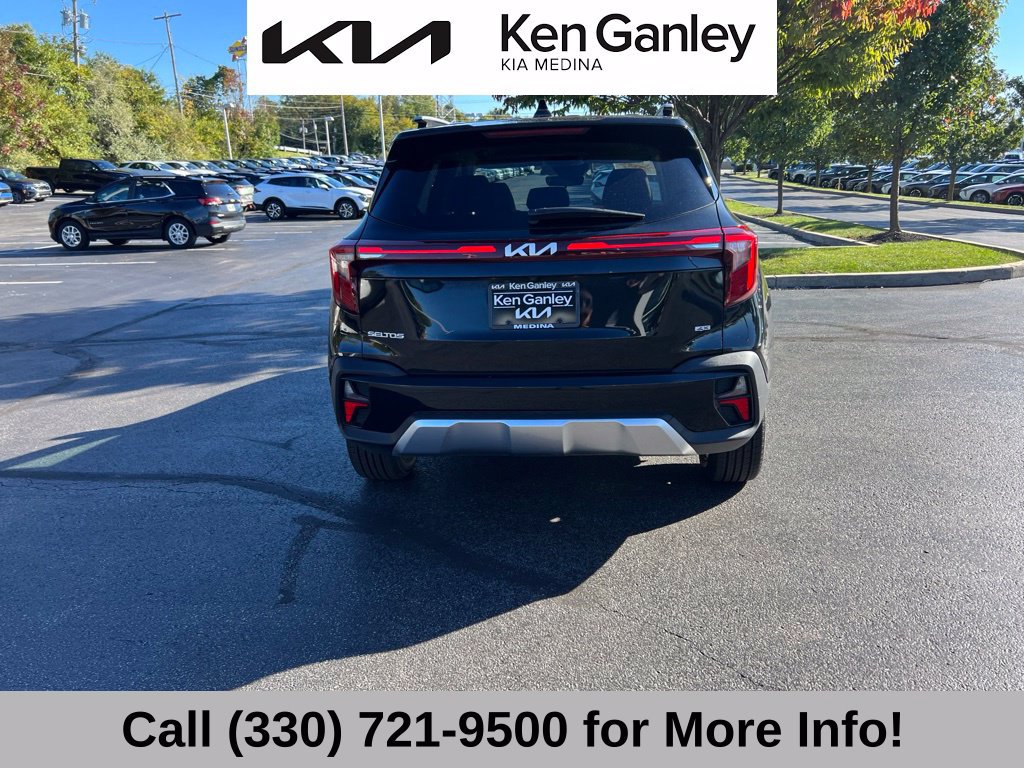 Certified 2025 Kia Seltos S AWD/4WD image 12