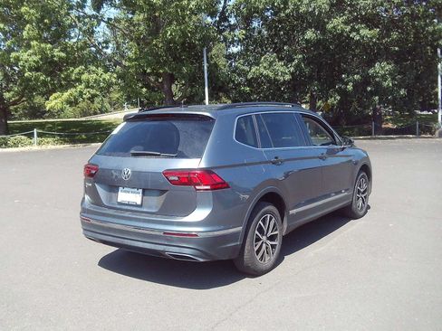 Used 2021 Volkswagen Tiguan SE FWD image 5