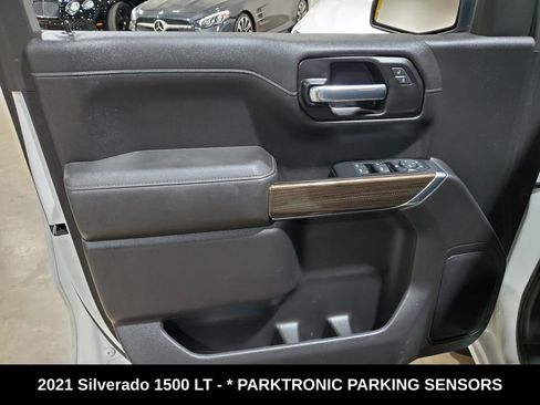 Used 2021 Chevrolet Silverado 1500 LT w/ Safety Package AWD/4WD image 8