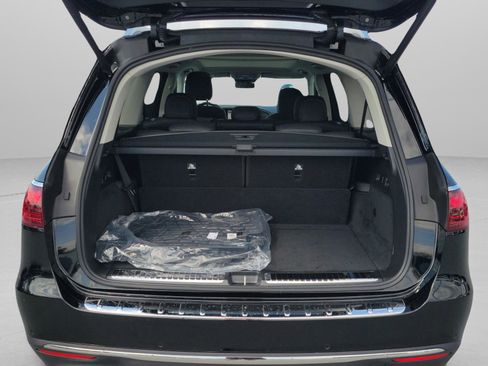 New 2026 Mercedes-Benz GLS 450 4MATIC image 33