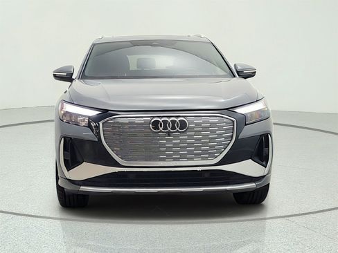 Used 2023 Audi Q4 e-tron Premium w/ Convenience Package AWD/4WD image 2