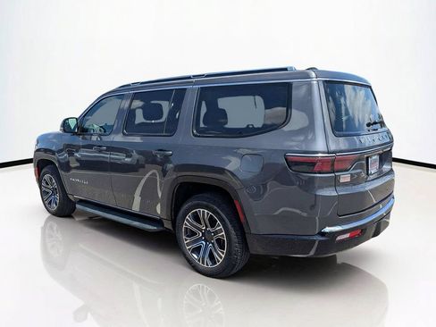 Used 2024 Jeep Wagoneer Series II AWD/4WD image 6