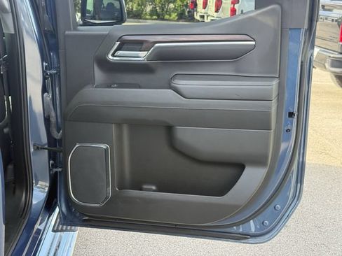 Used 2024 GMC Sierra 1500 SLT w/ SLT Premium Plus Package AWD/4WD image 36