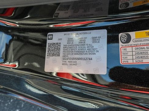 Used 2024 Chevrolet Camaro LT RWD image 28