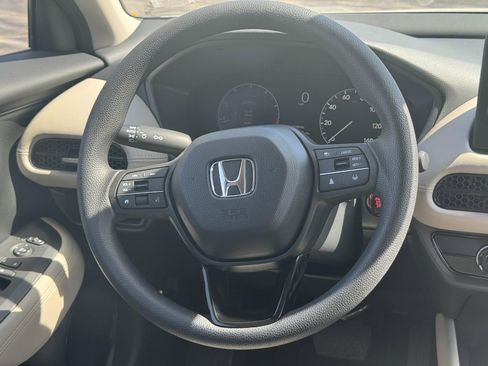 Certified 2026 Honda HR-V LX image 12