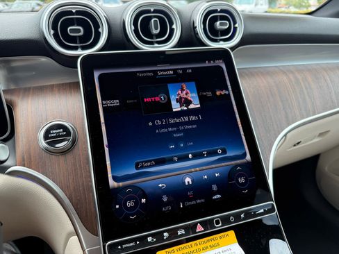 Used 2026 Mercedes-Benz GLC 350e 4MATIC image 17