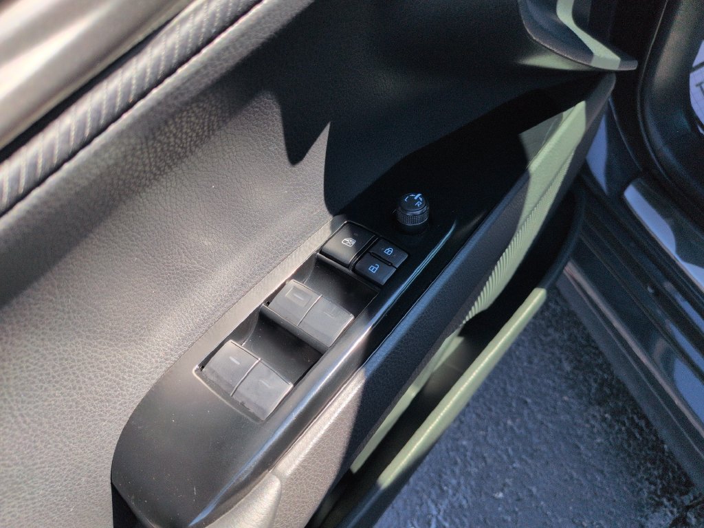Certified 2025 Toyota Camry SE w/ Convenience Package FWD image 11