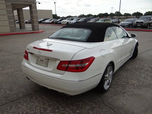 Used 2011 Mercedes-Benz E 350 Cabriolet w/ Premium 1 Pkg image 37