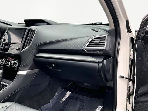 Used 2019 Subaru Forester Limited w/ Popular Package #3 image 17