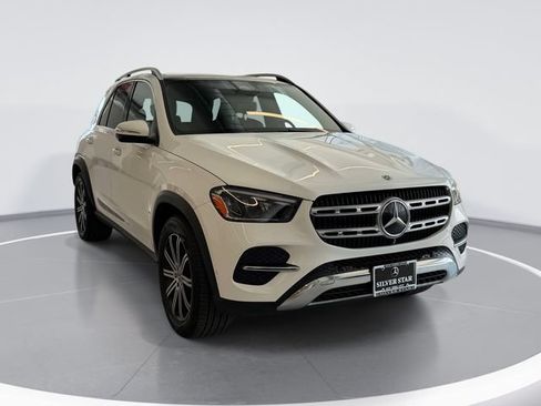 Used 2024 Mercedes-Benz GLE 350 4MATIC image 3