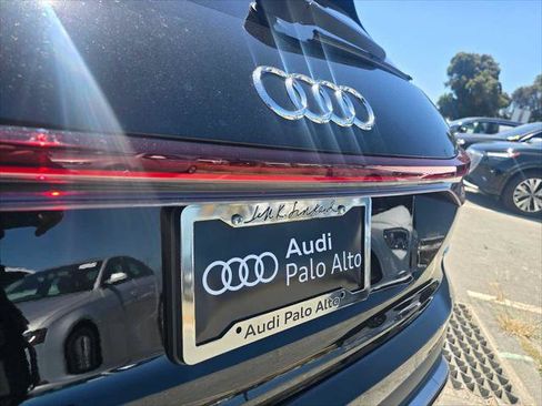 Used 2023 Audi Q4 e-tron Prestige AWD/4WD image 13