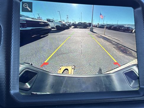 Used 2023 Jeep Gladiator Sport image 30