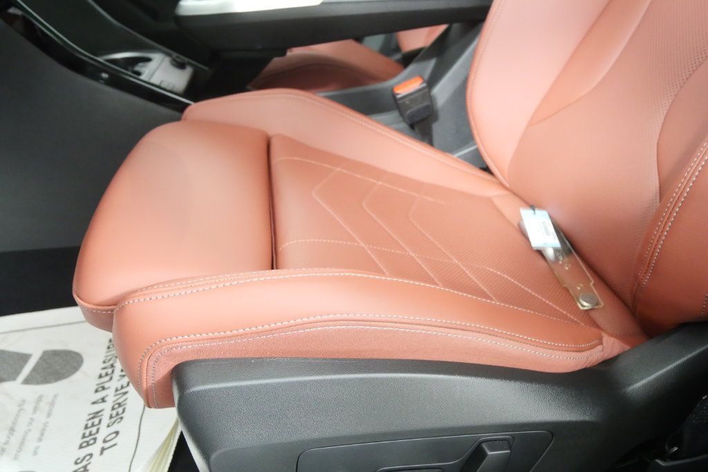Certified 2026 BMW X2 xDrive28i AWD/4WD image 10