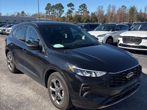 Used 2024 Ford Escape ST-Line w/ Tech Pack #1 image 2