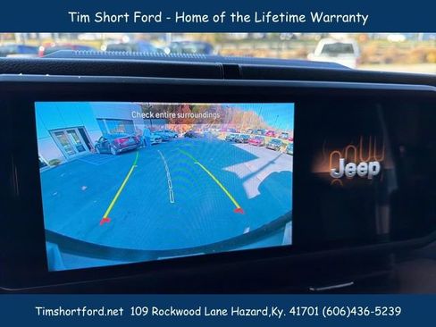 Used 2024 Jeep Wrangler Unlimited w/ Convenience Group image 12