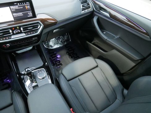 Certified 2024 BMW X3 xDrive30i w/ Premium Package w/ZPA image 10