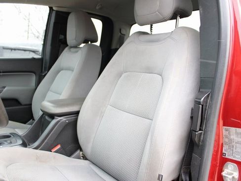 Used 2015 Chevrolet Colorado W/T w/ WT Convenience Package image 25