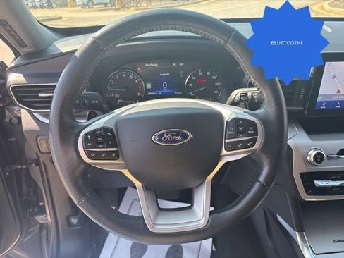 Certified 2021 Ford Explorer XLT w/ Equipment Group 202A image 14