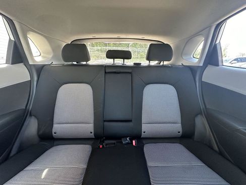 Used 2019 Hyundai Kona SEL FWD image 13