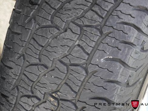 Used 2019 GMC Sierra 1500 SLE w/ Suspension Package, Off-Road image 15