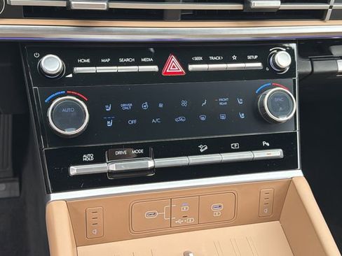 New 2026 Hyundai Santa Fe Calligraphy FWD image 31