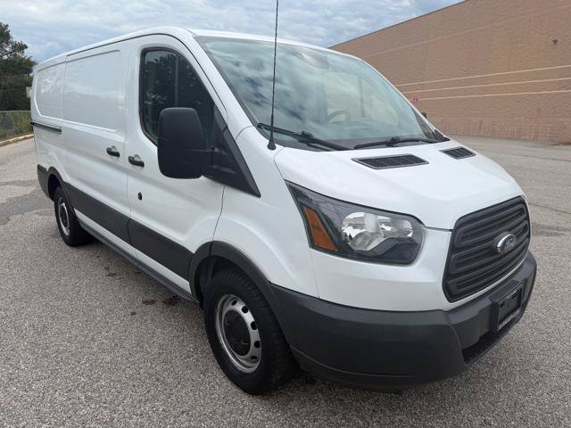 Used 2016 Ford Transit 150 130 Low Roof RWD image 33