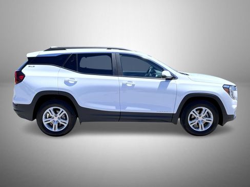 Certified 2024 GMC Terrain SLE w/ Driver Convenience Package AWD/4WD image 4