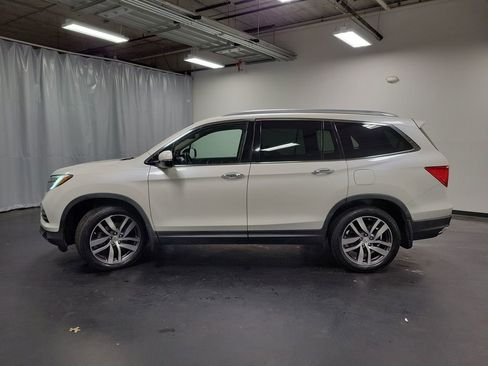 Used 2016 Honda Pilot Touring image 5