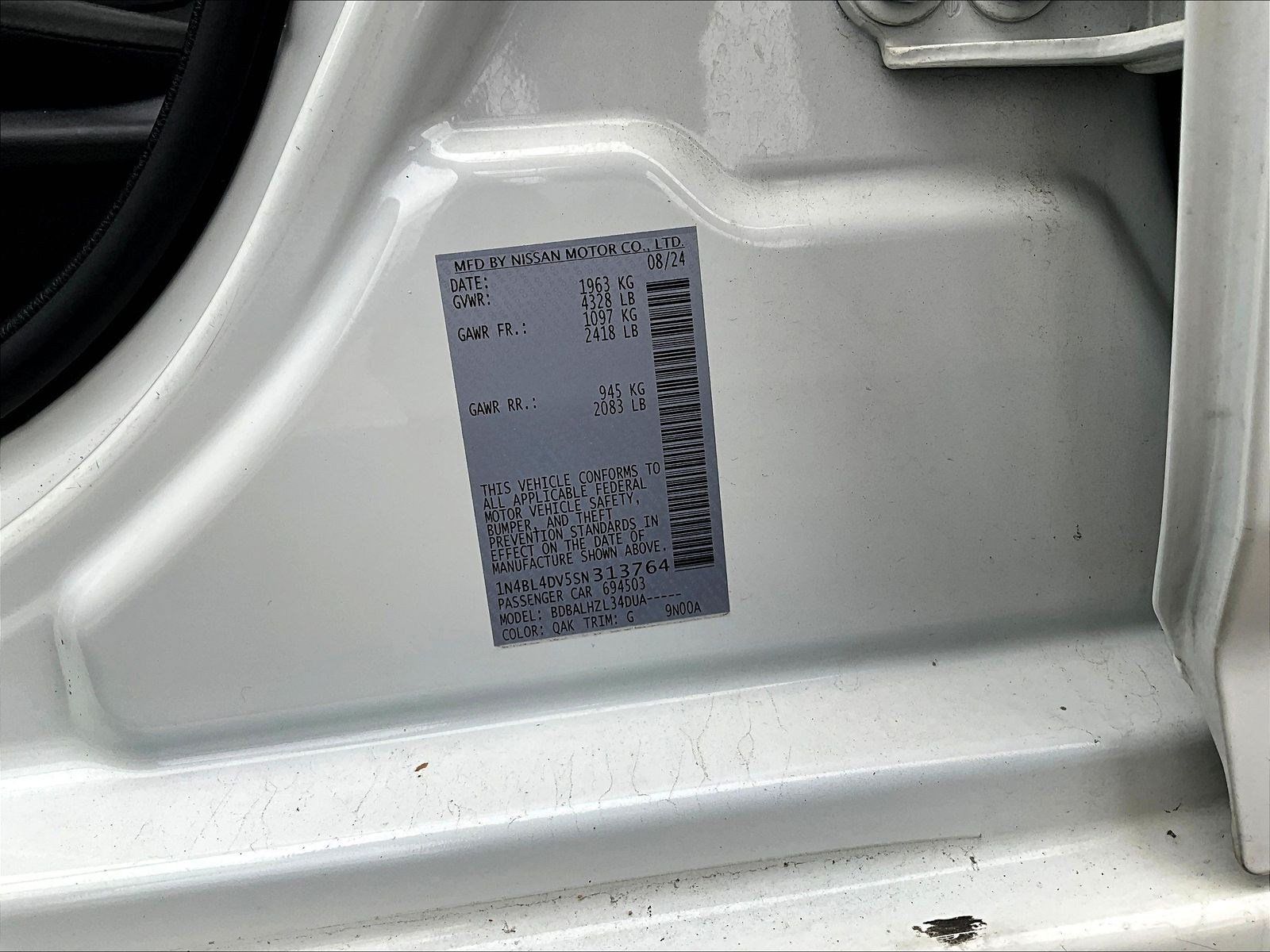 Used 2025 Nissan Altima 2.5 SV FWD image 21