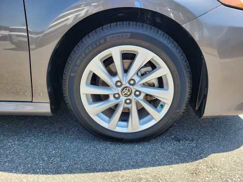 Used 2024 Toyota Camry LE w/ Convenience Package FWD image 6
