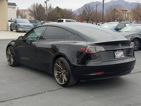 Used 2020 Tesla Model 3 Long Range image 8