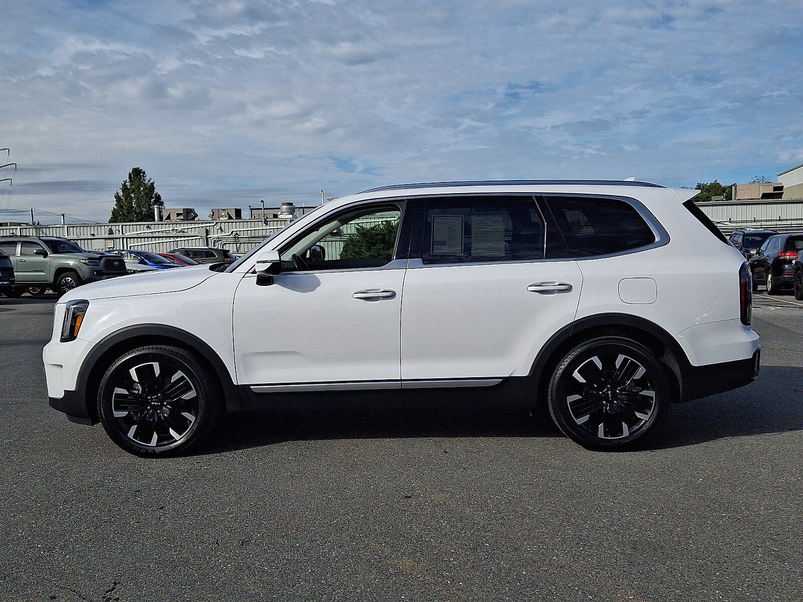 Used 2024 Kia Telluride SX Prestige AWD/4WD image 7
