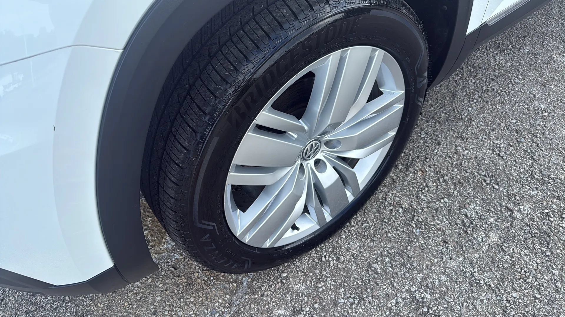 Used 2019 Volkswagen Atlas SEL FWD image 9