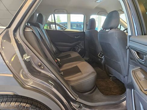 Used 2024 Subaru Outback Premium AWD/4WD image 30