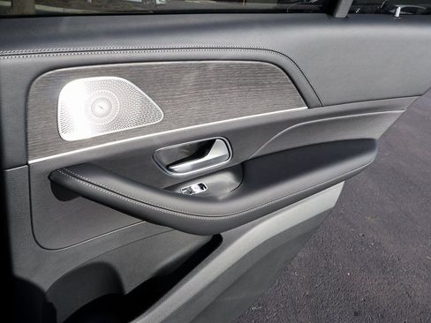 New 2026 Mercedes-Benz GLE 53 AMG 4MATIC image 17
