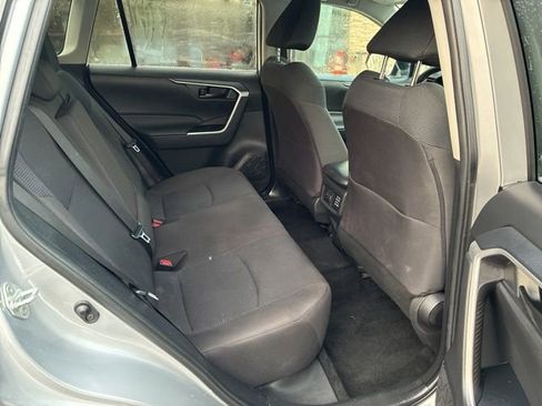 Used 2024 Toyota RAV4 LE image 12