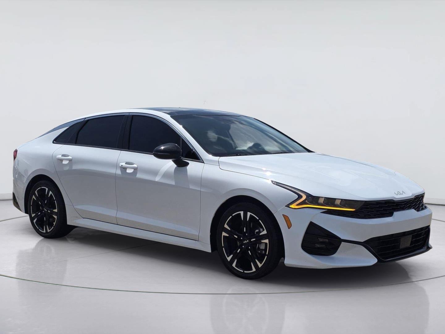 Used 2022 Kia K5 GT-Line w/ GT-Line Awd Premium Package image 3