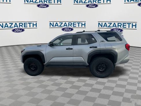 Used 2025 Toyota 4Runner TRD Off-Road image 5