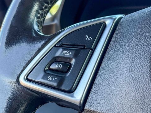 Used 2019 Chevrolet Camaro LT image 22